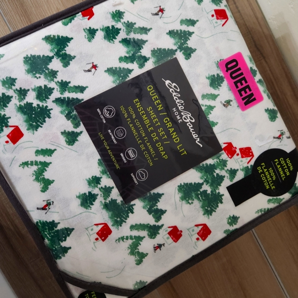Eddie Bauer Christmas Queen Sheet